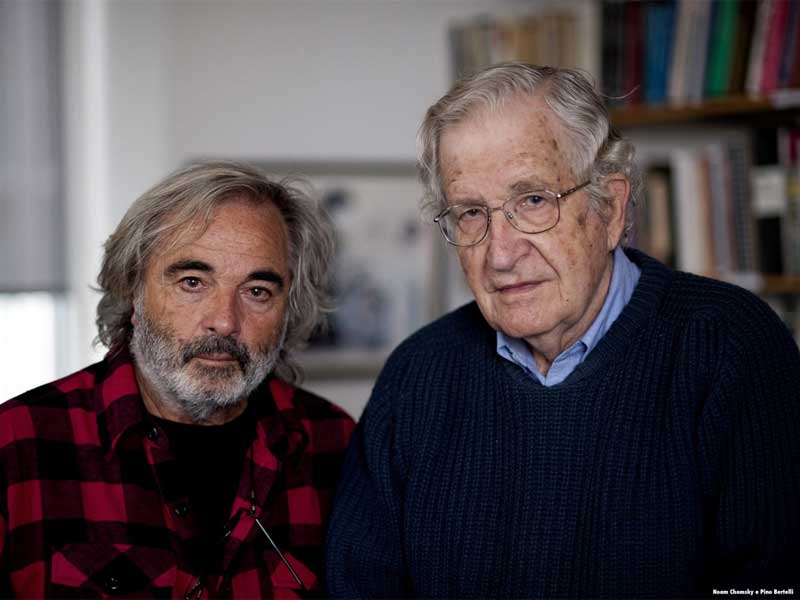 Pino Bertelli e Noam Chomsky