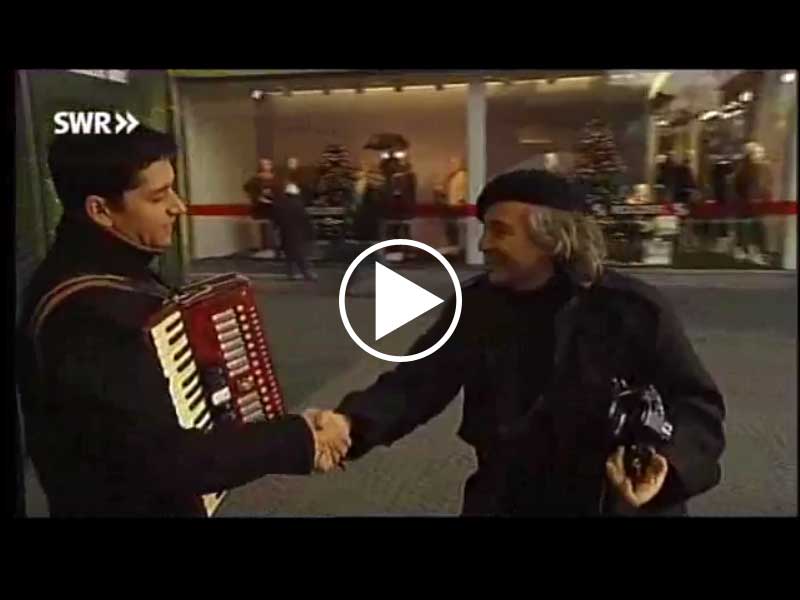 Intervista a Pino Bertelli